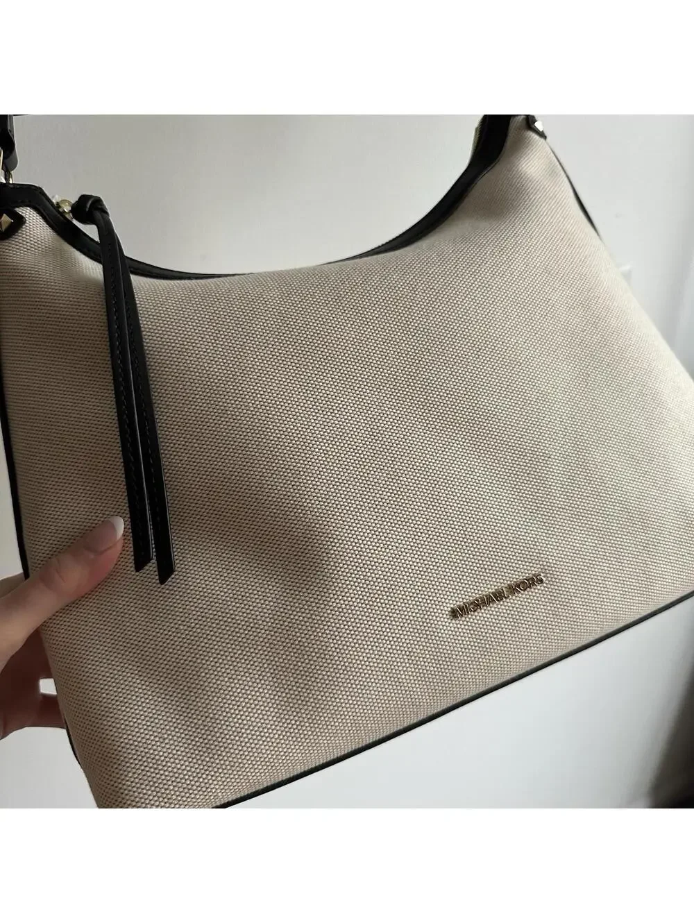 NEW $358 Michael Kors Maeve Large Hobo Bag Cream Beige Black Canavas Leather